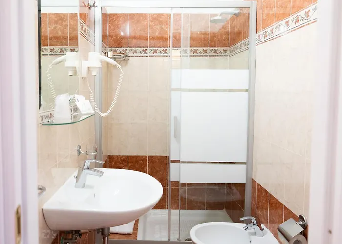 Hotel Romantica 3*